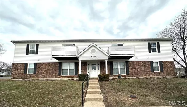 1308 Condo DR, Rolla, MO 65401