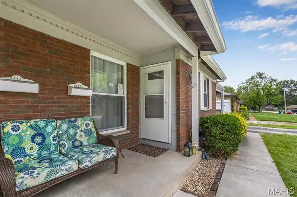 Hazelwood, MO 63042,5251 Ville Anita CT