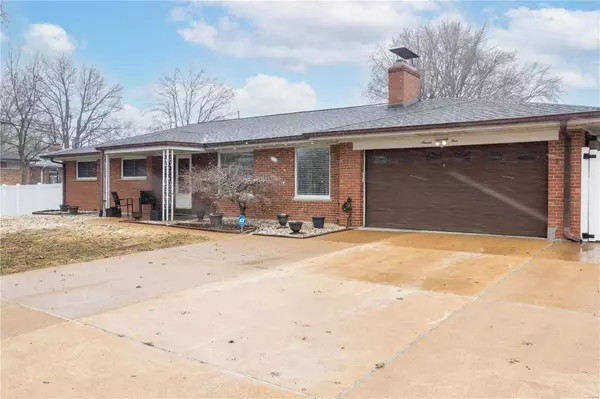 St Louis, MO 63125,775 Paschal DR