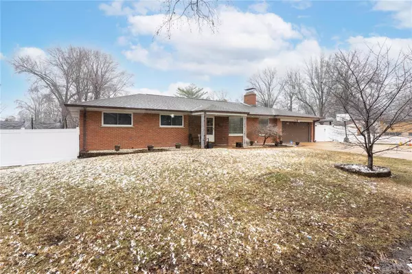 St Louis, MO 63125,775 Paschal DR