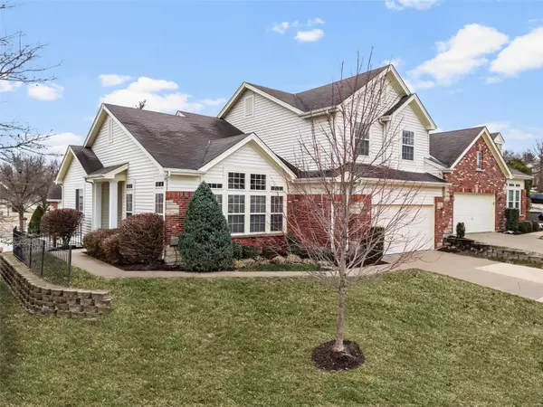 762 Stone Meadow DR, Chesterfield, MO 63005