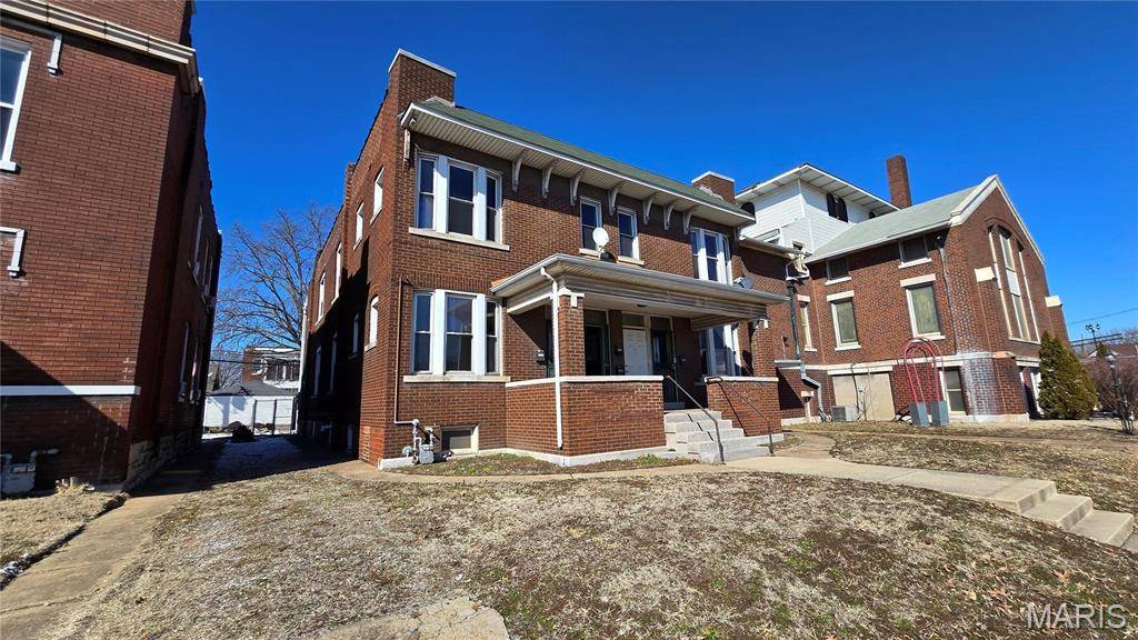 2037 Delmar AVE, Granite City, IL 62040