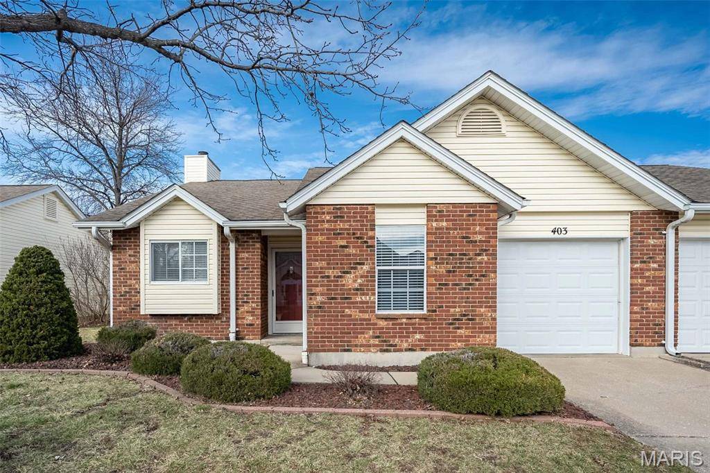 403 Cambridge PL #A, St Peters, MO 63376