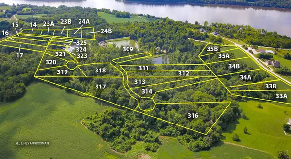 309 Deer Trail RD, Golden Eagle, IL 62036