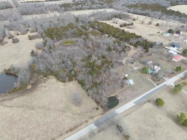 Lebanon, MO 65536,21823 Clinton RD