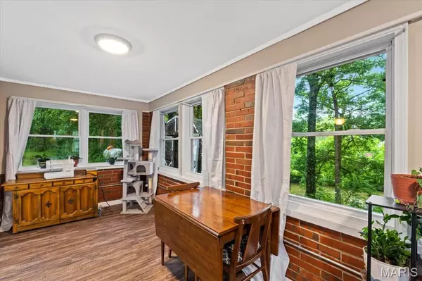 Waterloo, IL 62298,6405 South Ronnie DR