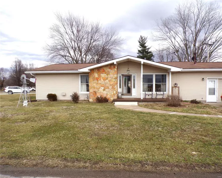 508 N Galloway RD, Vandalia, MO 63382