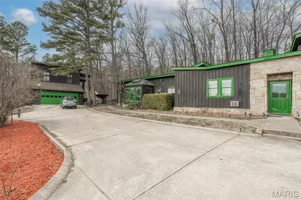 Williamsville, MO 63967,255 Wayne 406