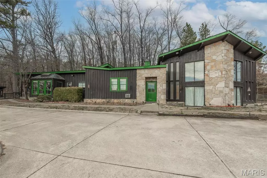 Williamsville, MO 63967,255 Wayne 406