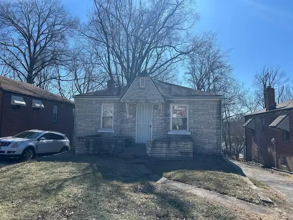 7130 Theodore AVE, St Louis, MO 63136