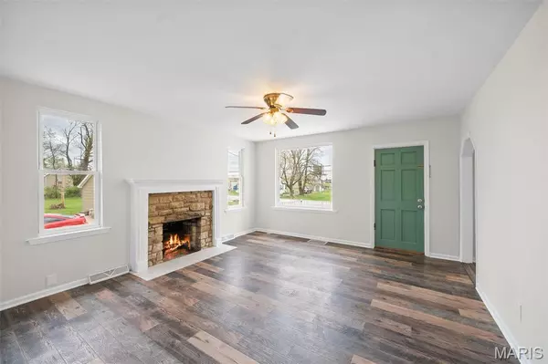 Pacific, MO 63069,1221 Thornton ST