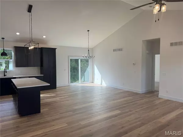 Troy, MO 63379,130 Shumard Oak DR