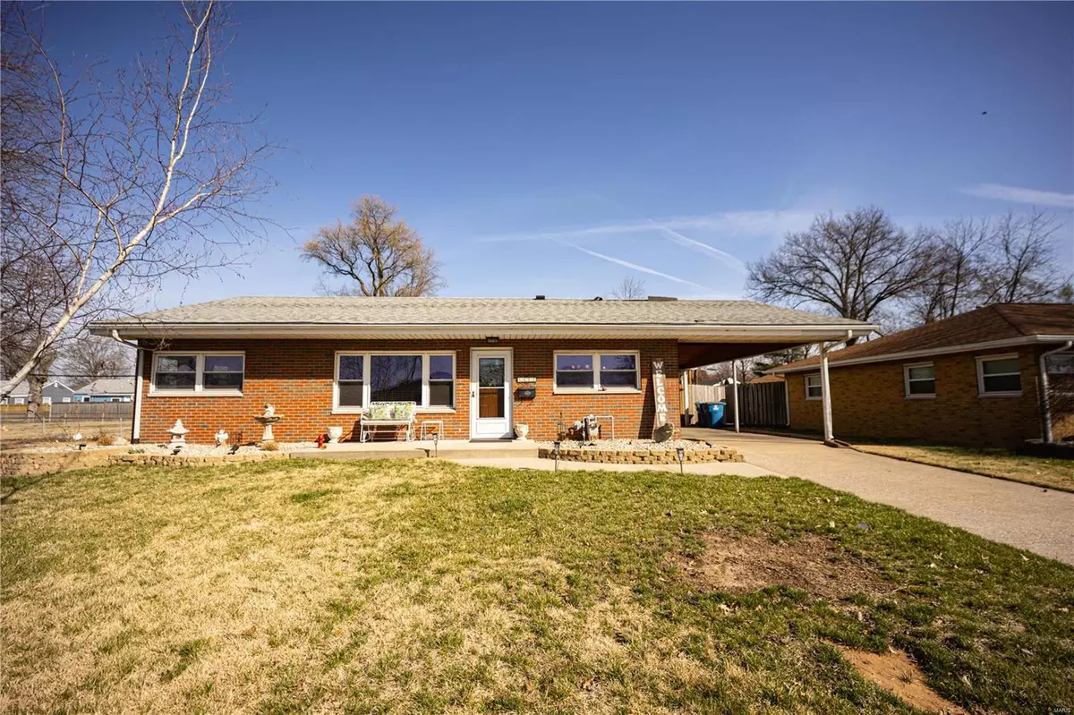 Granite City, IL 62040,1525 Clark AVE