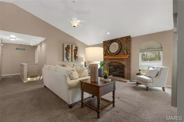 St Louis, MO 63129,7349 Summer Manor DR