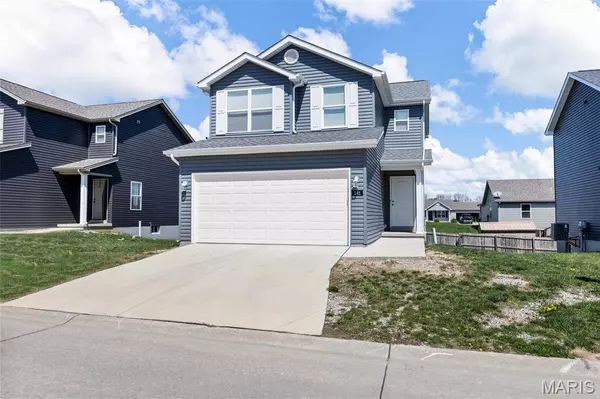 141 Equestrian DR,  Winfield,  MO 63389