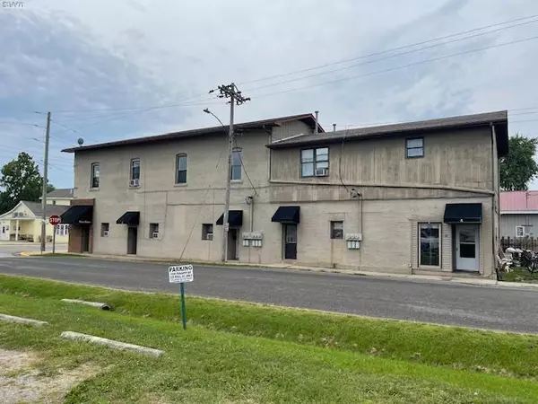 Worden, IL 62097,125 E Wall ST