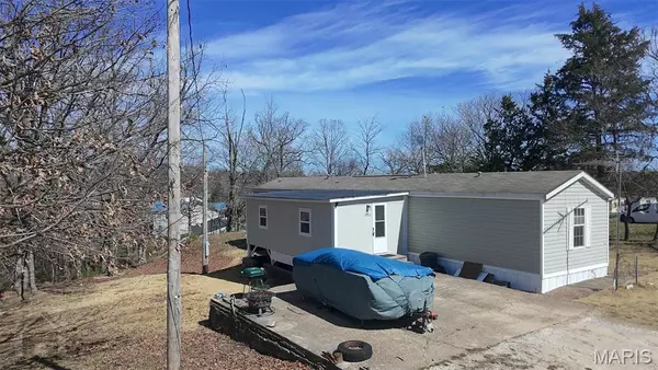 16923 Link DR, St Robert, MO 65584