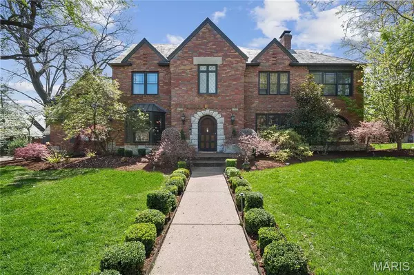 St Louis, MO 63117,77 Lake Forest DR
