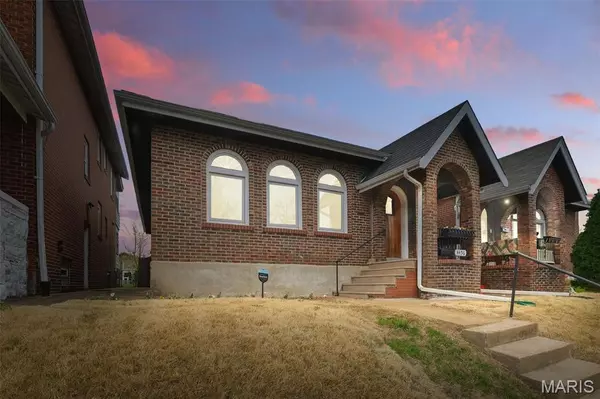 St Louis, MO 63116,4456 Grace AVE