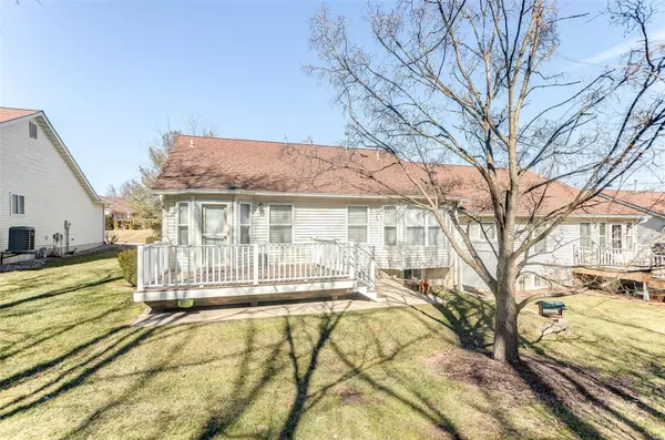 Godfrey, IL 62035,906 Lexington Estates DR