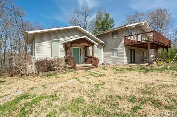 465 Hickory Meadow LN, Poplar Bluff, MO 63901