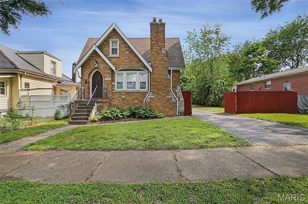 6926 Corbitt AVE,  St Louis,  MO 63130