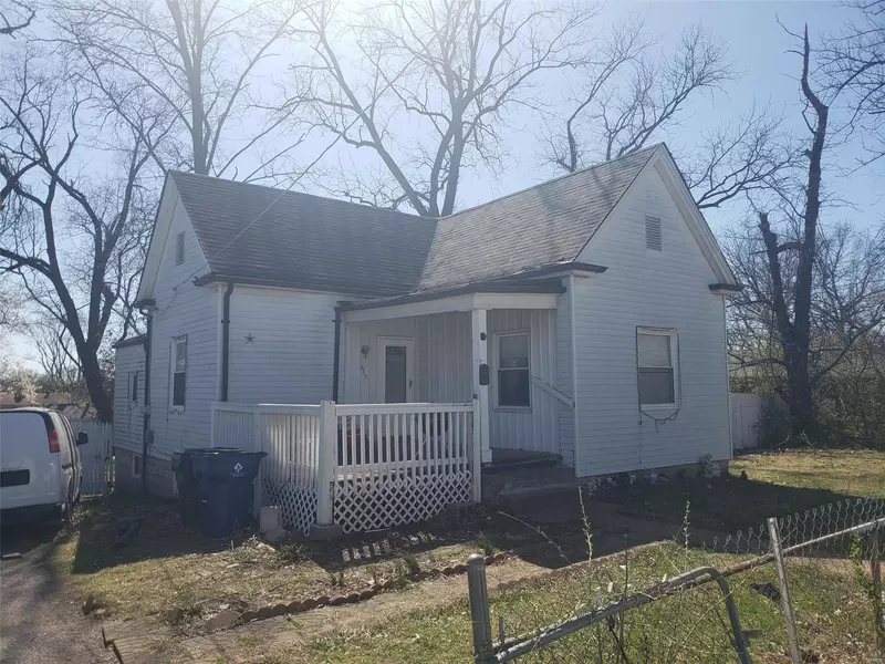 8312 Eads AVE, St Louis, MO 63114