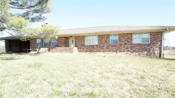Poplar Bluff, MO 63901,542 County Road 323