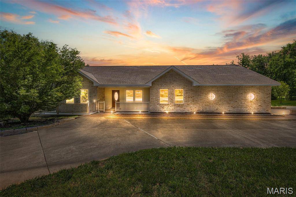 1224 Adams RD, Bonne Terre, MO 63628