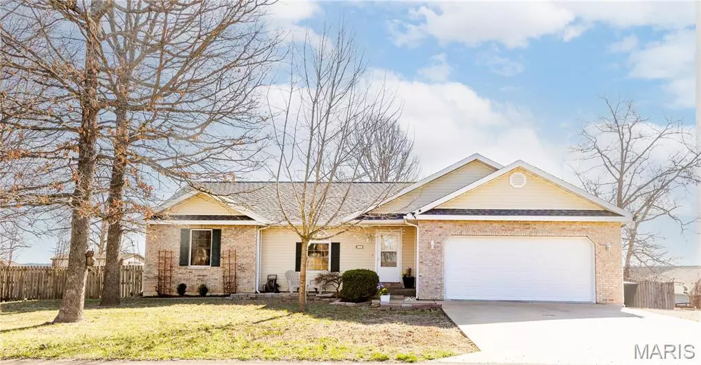 20898 Lacombe RD, Waynesville, MO 65583