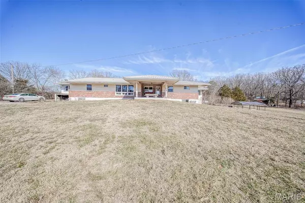 2300 County Road 4160,  Salem,  MO 65560