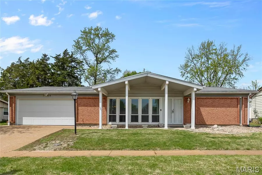 4955 Brunston DR, St Louis, MO 63128