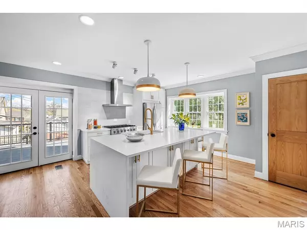 St Louis, MO 63130,7825 Lafon PL