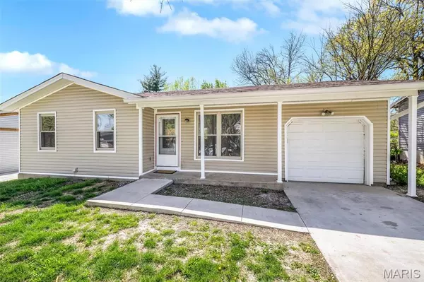 Fenton, MO 63026,1392 Trails DR