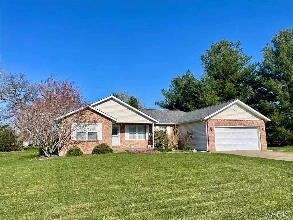 Litchfield, IL 62056,10 Lindenwood DR