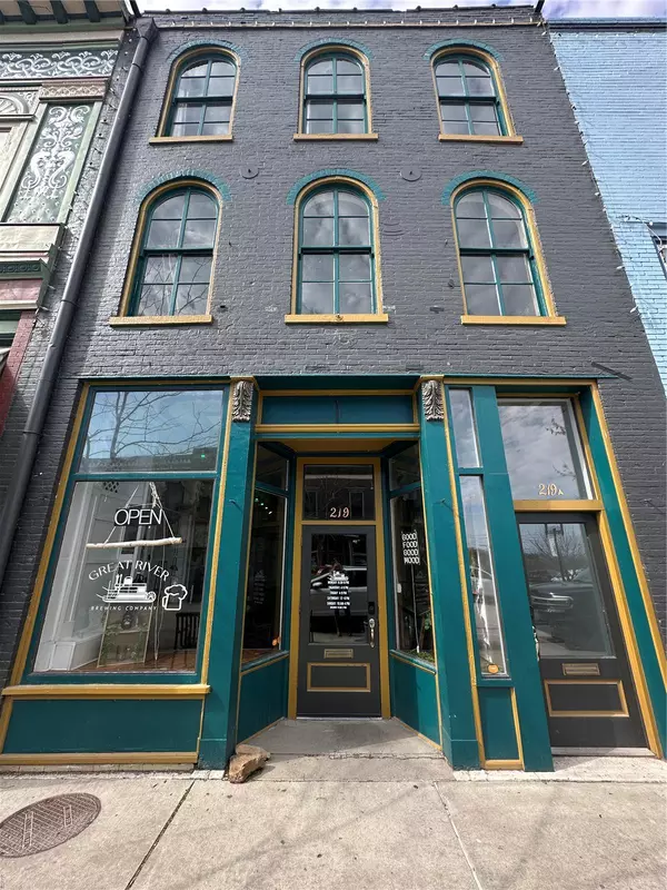 219 N Main ST, Hannibal, MO 63401