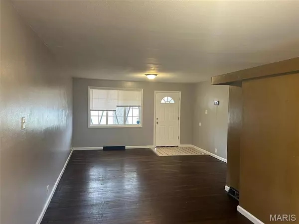 St Louis, MO 63136,10314 Viscount DR