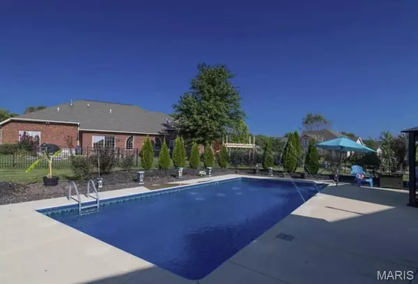 Lebanon, IL 62254,1237 Fired Brick DR