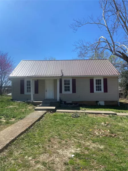 224 W Breton, Potosi, MO 63664