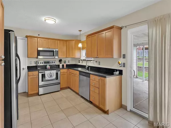 St Peters, MO 63376,7 Buckeye Place CT