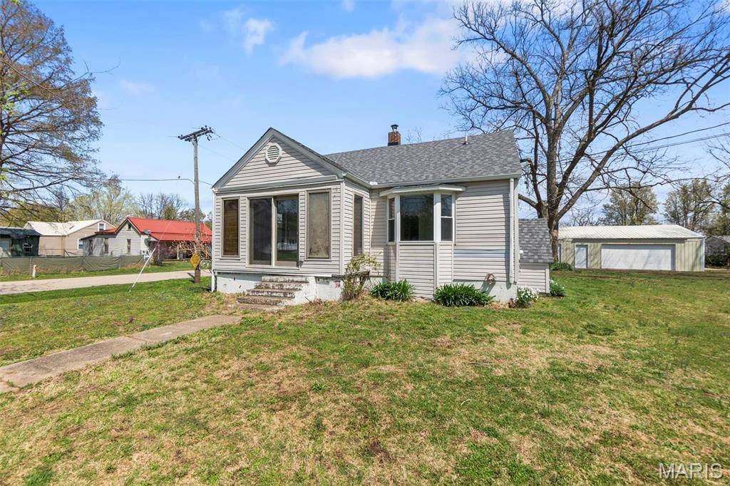 325 W McKinley ST, Delta, MO 63744