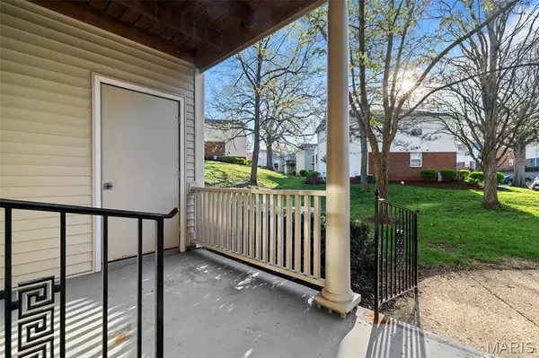 St Louis, MO 63144,9138 Wrenwood LN