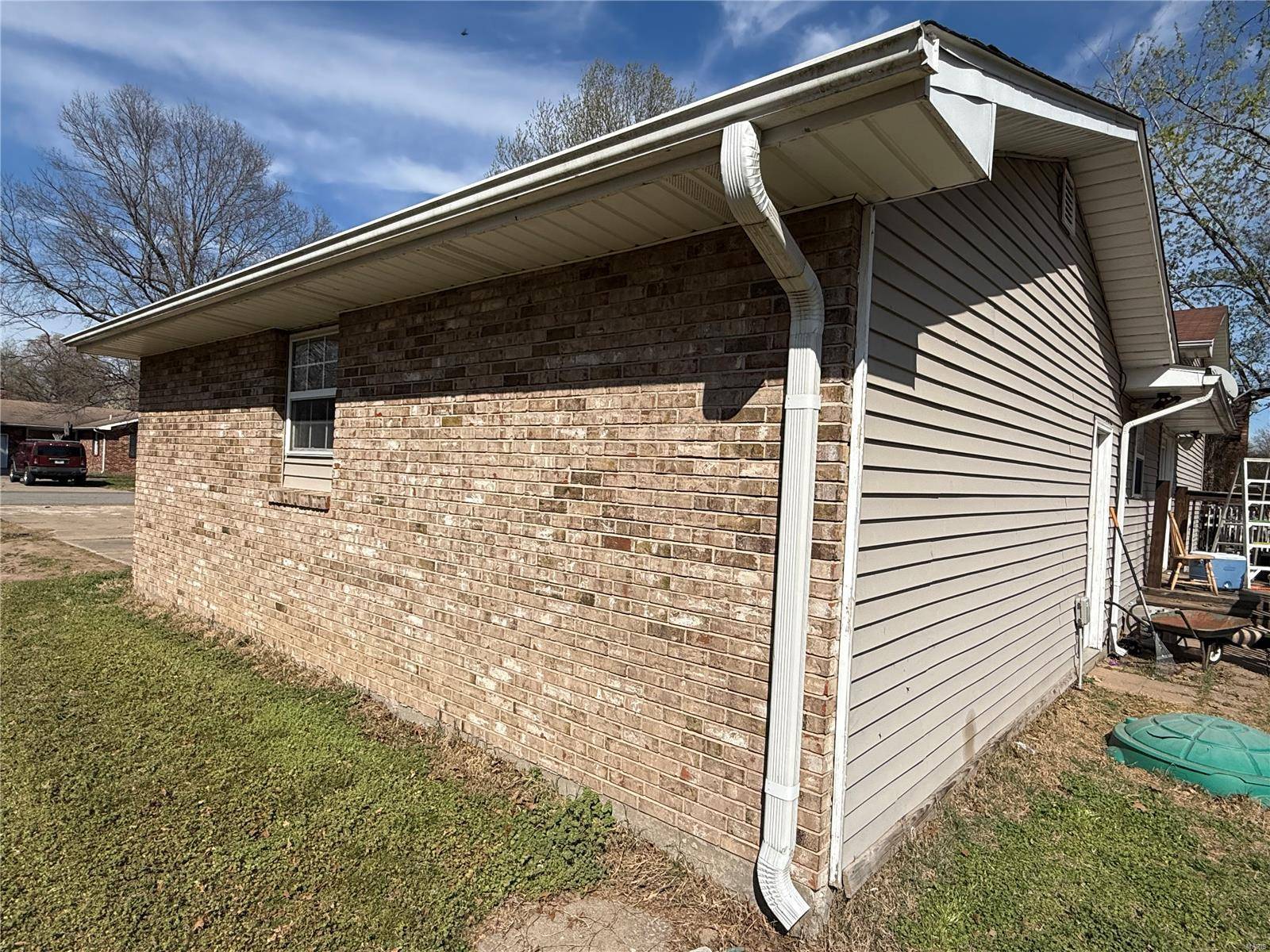 Sikeston, MO 63801,119 Foust DR