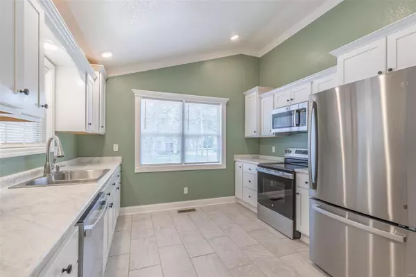 Poplar Bluff, MO 63901,724 N 12th