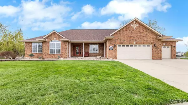 304 Wood Duck CT, Waterloo, IL 62298