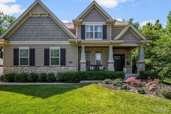 17 Denver PL, St Louis, MO 63119