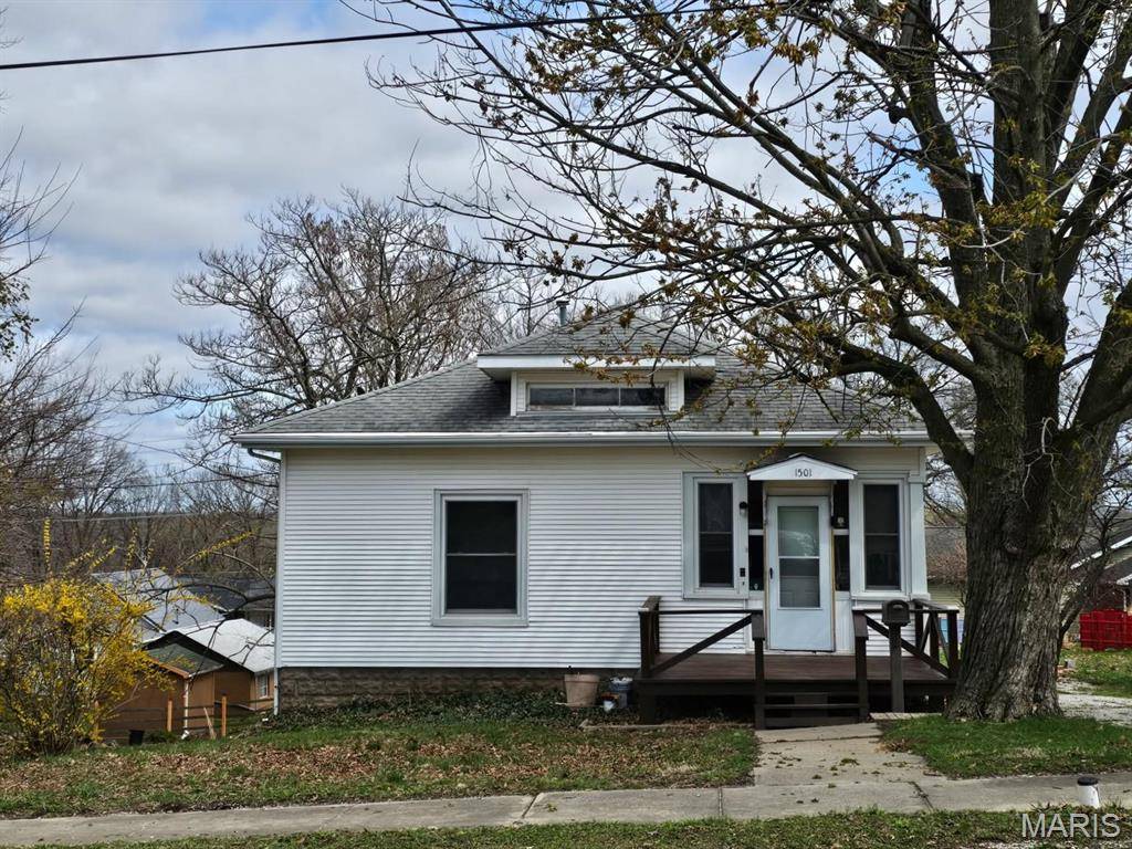 1501 S Main ST, Hillsboro, IL 62049