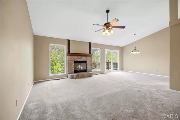Wentzville, MO 63385,356 Stone Village DR