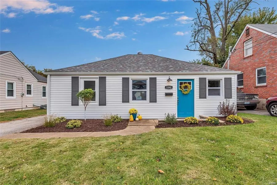 1048 Charleville AVE, St Louis, MO 63119