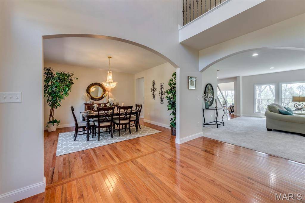 Creve Coeur, MO 63141,13242 Autumn Trails CT